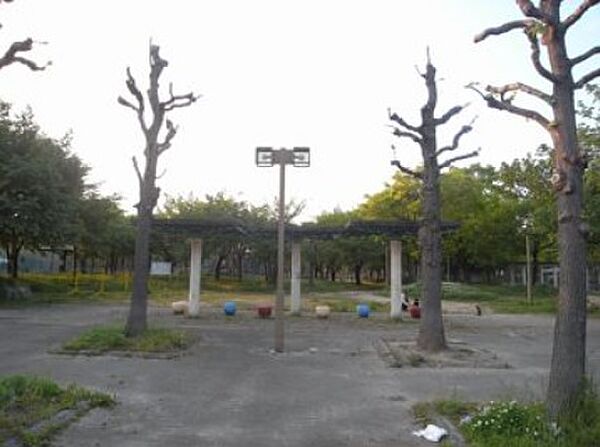 画像26:芦原公園（451m）