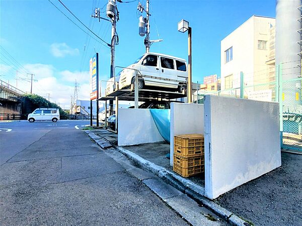 画像30:敷地内ごみ置き場