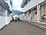 その他：敷地内屋根付き駐輪場