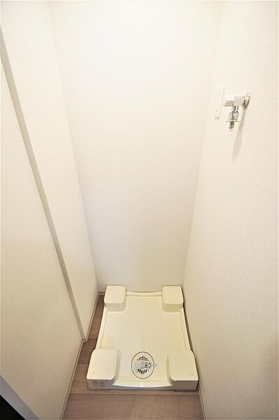 画像19:室内洗濯機置き場、防水パンは備え付けです。