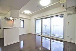 ＬＤＫ１２帖、照明器具は備え付けです。