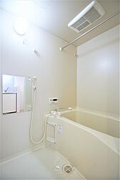 追い焚き機能付きのお風呂です。
