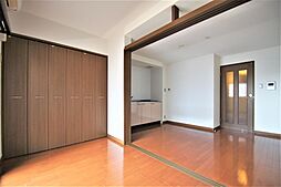 JR仙石線 榴ケ岡駅 徒歩12分の賃貸マンション 5階1DKのリビング/ダイニング