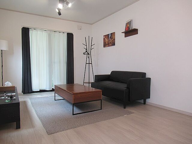 リビング/ダイニング 守谷市みずき野6丁目