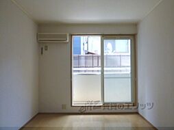 プチハウス松ヶ崎 103 1階1Kのリビング/ダイニング