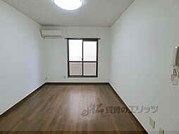 京阪本線 出町柳駅 徒歩4分の賃貸マンション 2階1Kのリビング/ダイニング