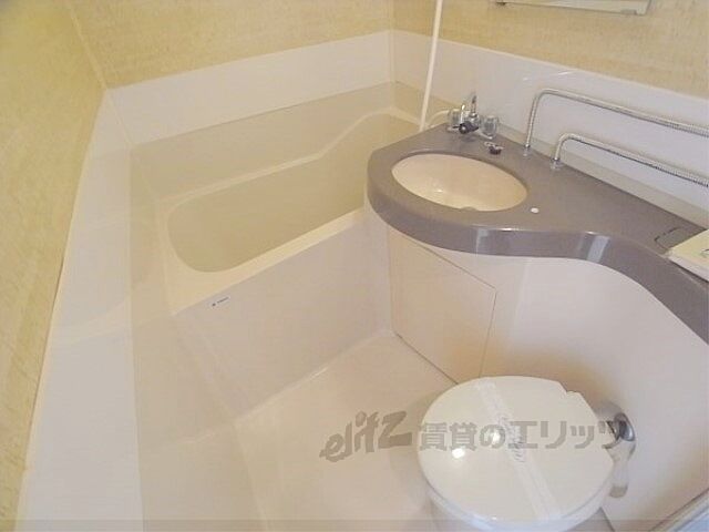 浴室