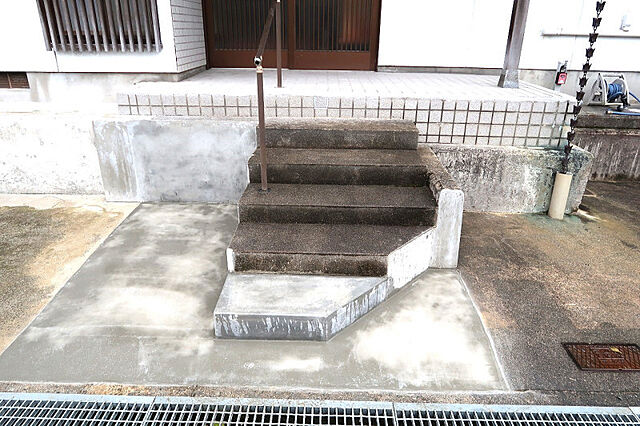 玄関 富山市二俣新町71