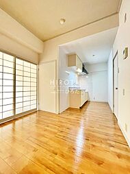 サンライズ門司 1階2DKのリビング/ダイニング