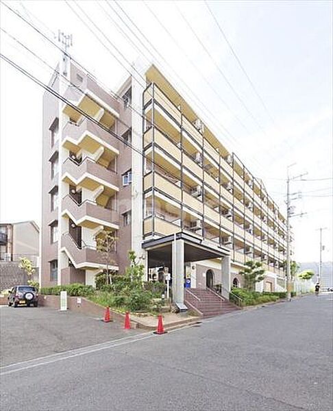 カレッジハイツディグニティー ｜大阪府吹田市上山手町(賃貸マンション1K・1階・20.16㎡)の写真 その1