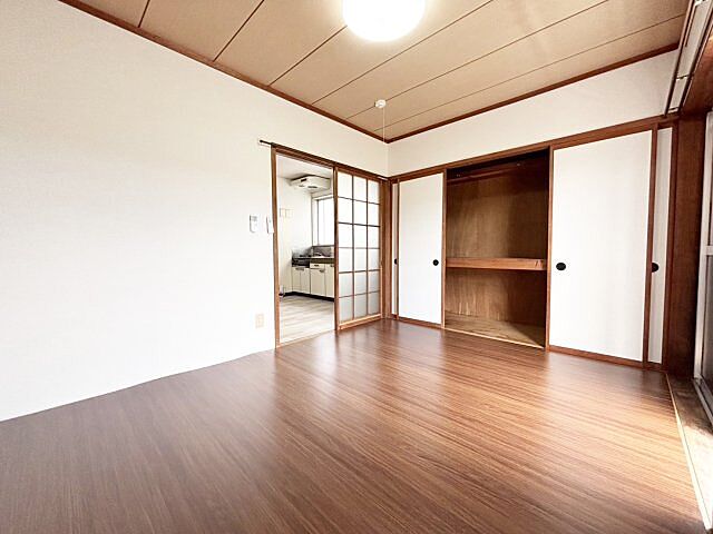 洋室