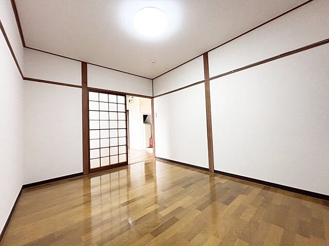 洋室