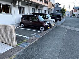 22 / 36