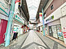 周辺：衣笠商店街まで900m
