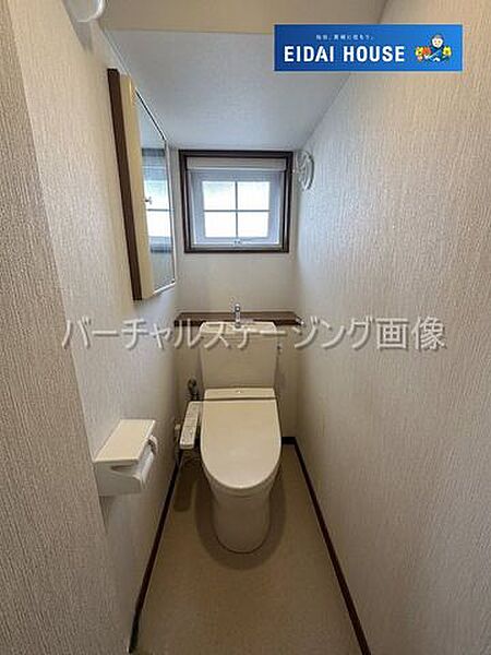 トイレを拡大表示