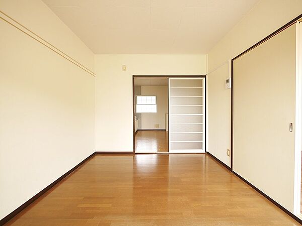 apartment 茨城県日立市諏訪町３丁目
地図を見る