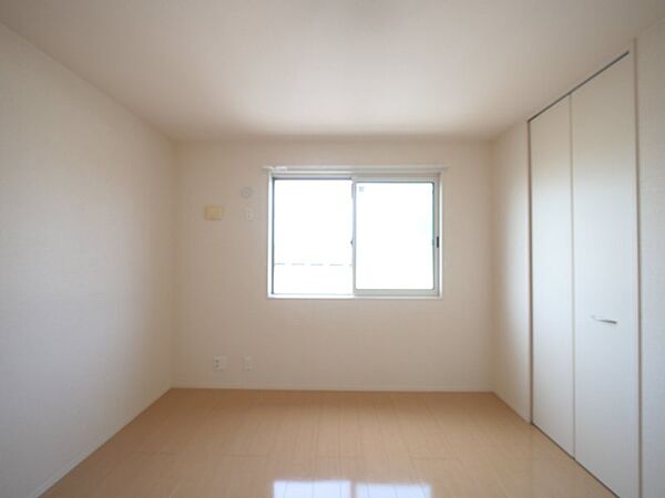 apartment 茨城県那珂郡東海村舟石川駅東２丁目
舟石川駅東の賃貸情報を見る
物件地図