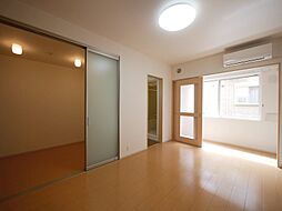 サンレミロジェ　1037 102 1階1LDKのリビング/ダイニング