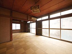 西成沢町4丁目住宅 4DKのリビング/ダイニング