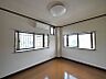 寝室：洋室6帖