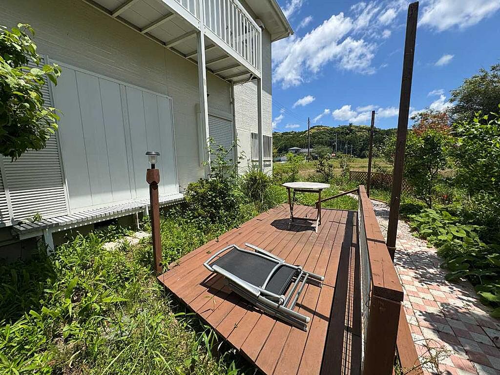 Image 6