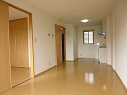 ヒメコスム B107 1階1LDKのリビング/ダイニング