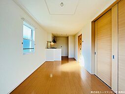 ハクモクレンA棟 202 2階2LDKのリビング/ダイニング