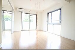 アインス繍音（しゅうね） 201 2階1LDKのリビング/ダイニング