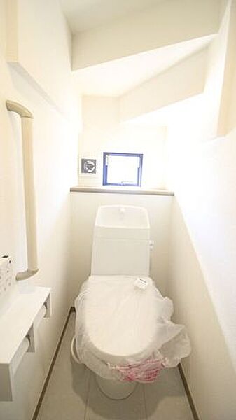 トイレを拡大表示