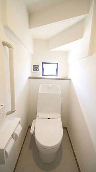 トイレを拡大表示