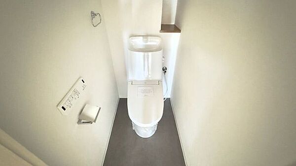 トイレを拡大表示
