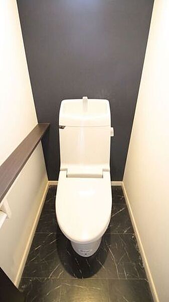 トイレを拡大表示