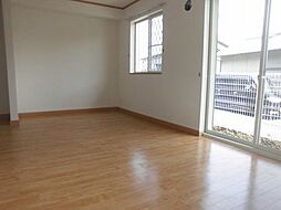 神鉄粟生線 押部谷駅 徒歩9分の賃貸アパート 1階1LDKのリビング/ダイニング