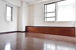 スイート・ワン・コート 903 9階1Kのリビング/ダイニング