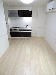 ファーストプレイス 401 4階1LDKのリビング/ダイニング