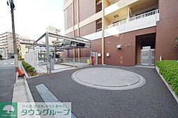 22 / 35