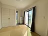 洋室：リビングに隣接した和室です。客間としても家族のくつろぎの部屋としても、使い方いろいろです！