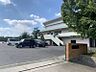 周辺：平洲小学校まで　332m　徒歩約5分●「心をはぐくみ体をきたえ、たくましく生きる児童の育成」を教育目標としています。高台に位置する小学校です。