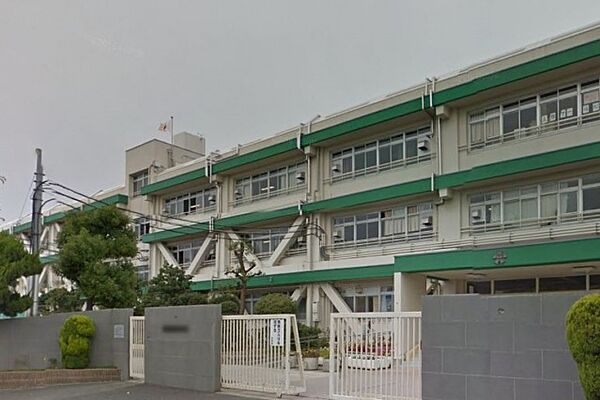 画像29:茨木市立南中学校(中学校)まで516m
