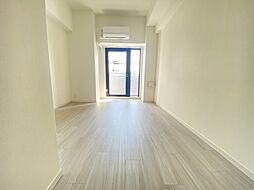 S-RESIDENCE千里丘 8階1Kのリビング/ダイニング