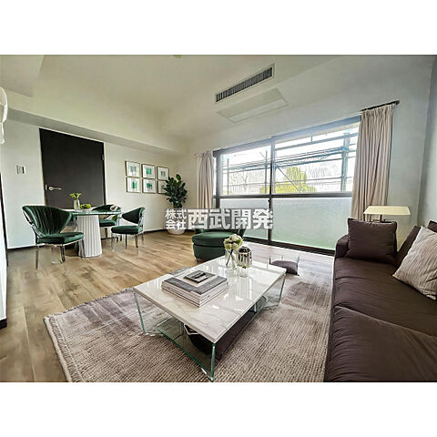 リビング/ダイニング 立川市一番町4丁目