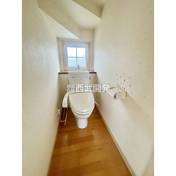 トイレを拡大表示