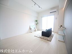 THE BRICKS（ザ ブリックス） 2階1LDKのリビング/ダイニング