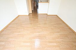 ディアビレッジ 1階ワンルームのリビング/ダイニング