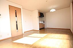 グレイスフルY A棟 2階2LDKのリビング/ダイニング