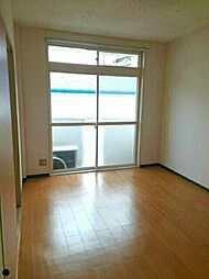 オーチャート10 2階2DKのリビング/ダイニング