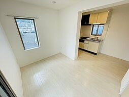 JR可部線 安芸長束駅 徒歩6分の賃貸マンション 1階1Kのリビング/ダイニング