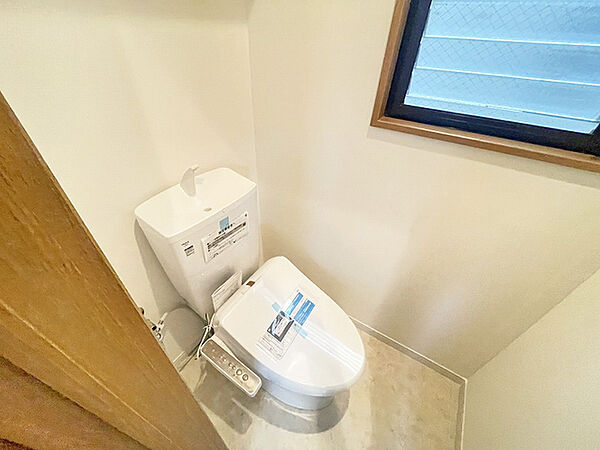 トイレを拡大表示