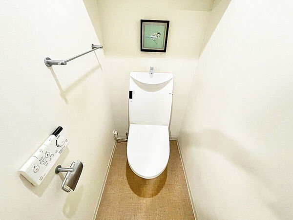 トイレを拡大表示