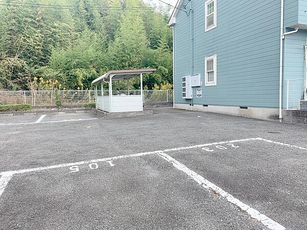 画像27:敷地内に駐車場の空きがあります☆